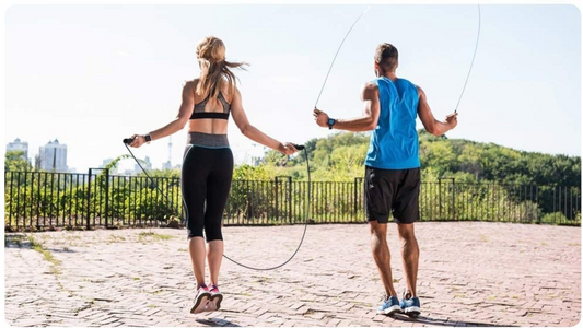 La Corde à Sauter : Un Outil Fitness Complet pour Tous