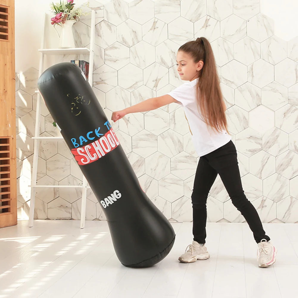 Sac de Frappe Gonflable Enfant : L'Allié Parfait pour le Fitness et le Défoulement