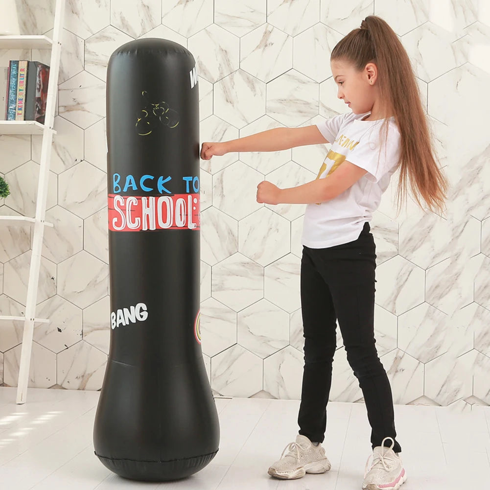 Sac de Frappe Gonflable Enfant : L'Allié Parfait pour le Fitness et le Défoulement